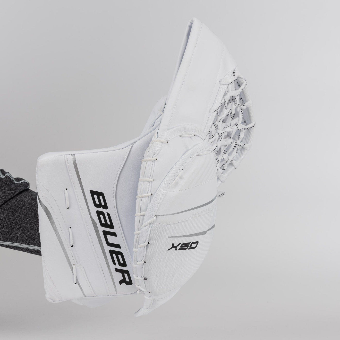 Bauer GSX Intermediate Goalie Catcher - TheHockeyShop.com