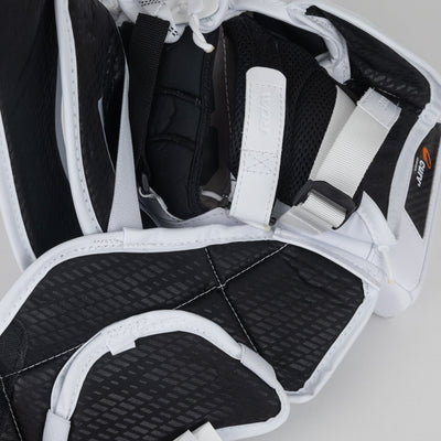 Bauer Supreme Shadow Senior Goalie Catcher - TheHockeyShop.com