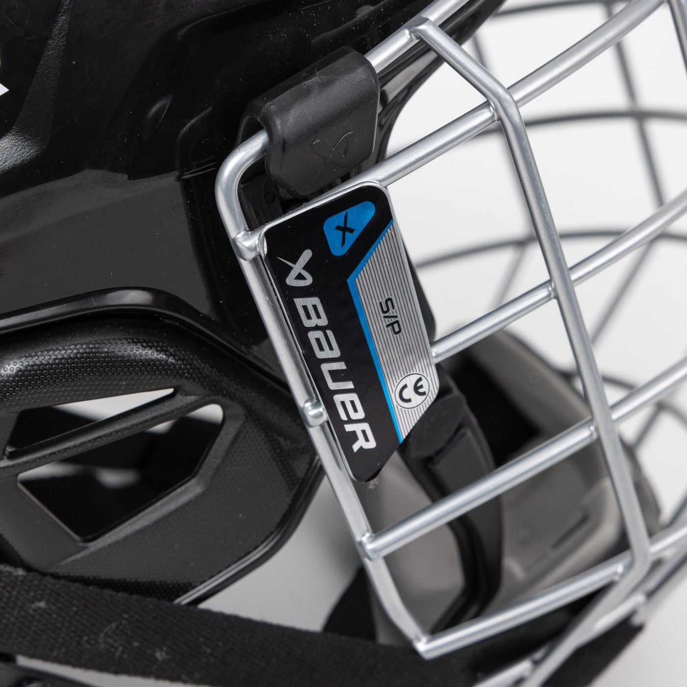 Bauer RE-AKT 55 Hockey Helmet / Cage Combo - TheHockeyShop.com