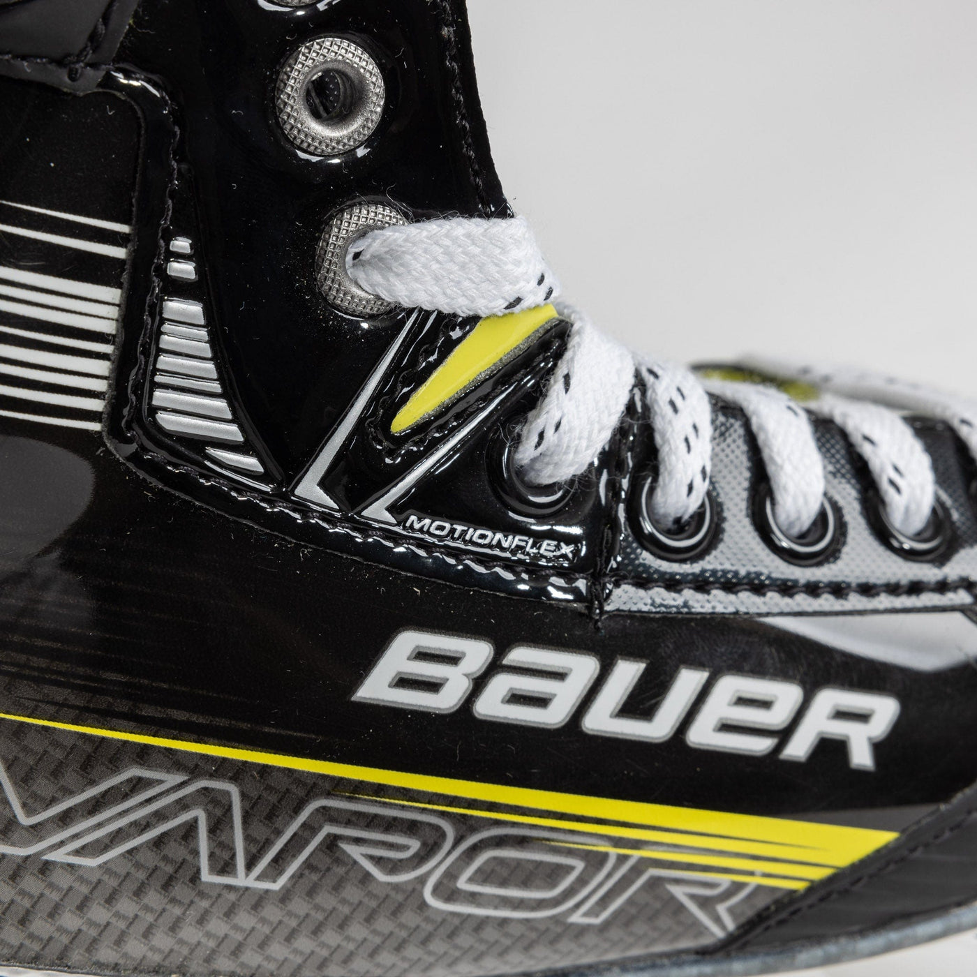 Bauer Vapor X4 Junior Hockey Skates - The Hockey Shop Source For Sports