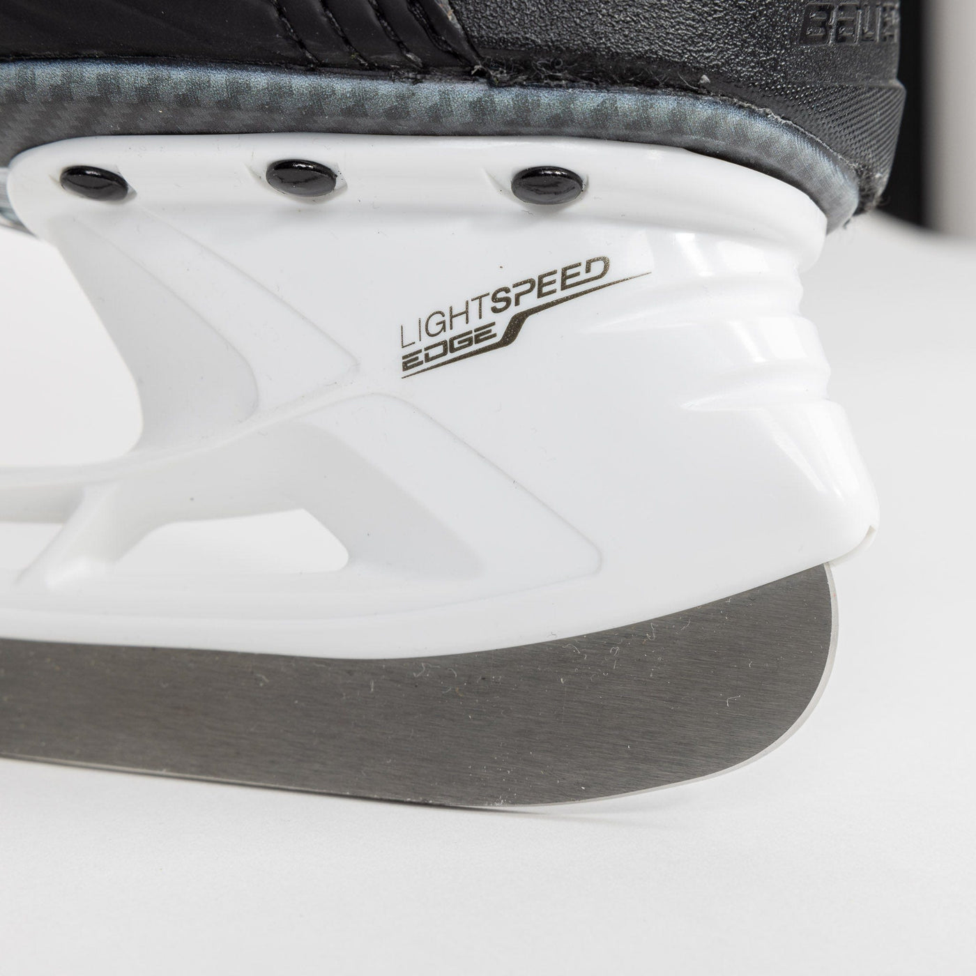 Bauer Vapor X4 Junior Hockey Skates - The Hockey Shop Source For Sports