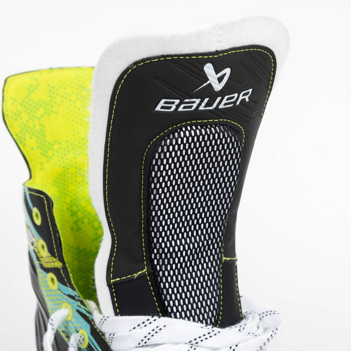 Bauer XRS Intermediate Roller Hockey Skates - TheHockeyShop.com