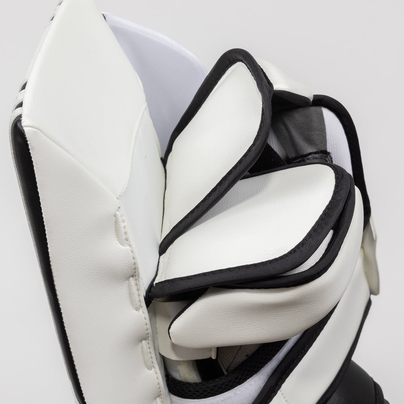 Brian's OPTiK X3 Senior Goalie Blocker - The Hockey Shop Source For Sports