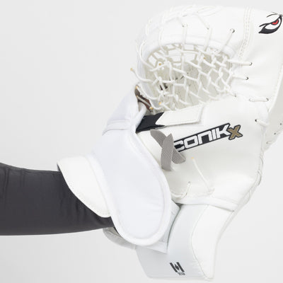 Brian's ICONIK X Intermediate Goalie Catcher - TheHockeyShop.com