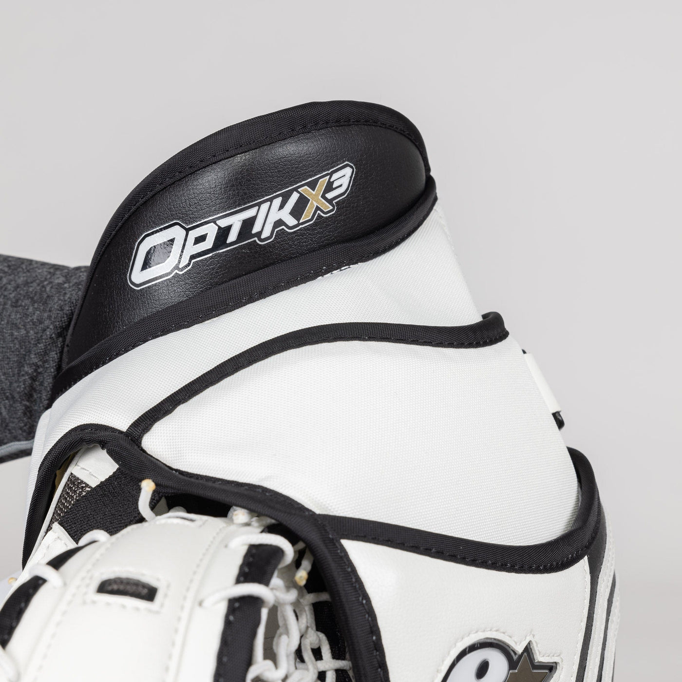 Brian's OPTik X3 Intermediate Goalie Catcher - The Hockey Shop Source For Sports