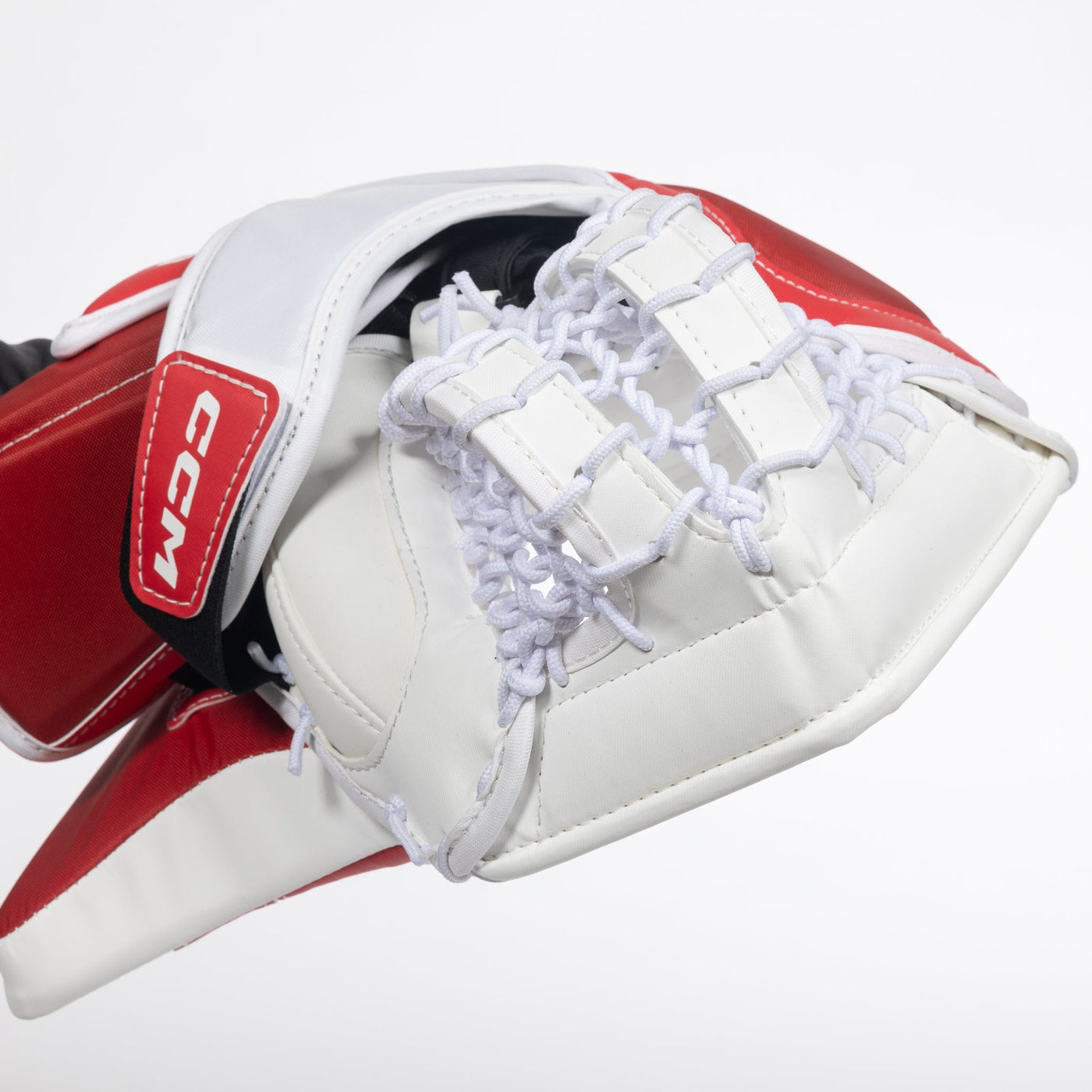 CCM Axis F5 Junior Goalie Catcher - TheHockeyShop.com