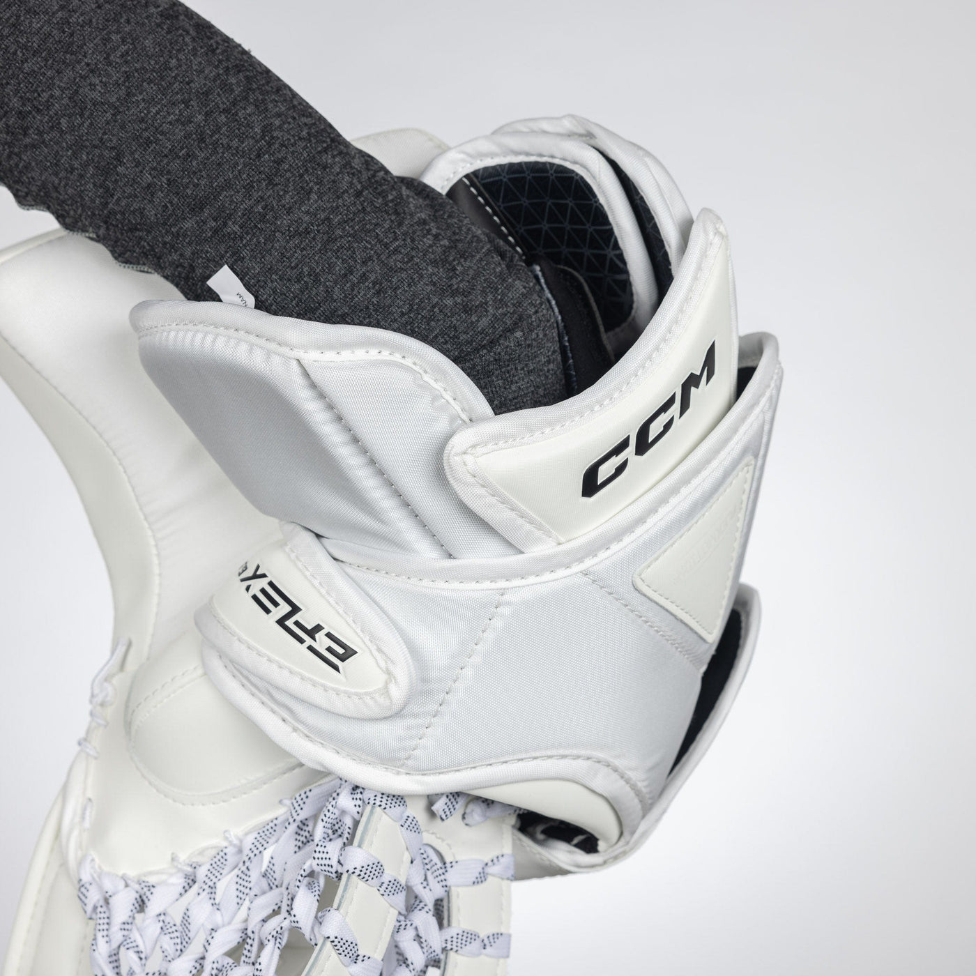 CCM Extreme Flex E6.9 Intermediate Goalie Catcher - Source Exclusive - The Hockey Shop Source For Sports