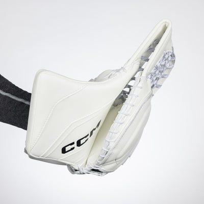 CCM Extreme Flex E6.9 Intermediate Goalie Catcher - Source Exclusive - The Hockey Shop Source For Sports