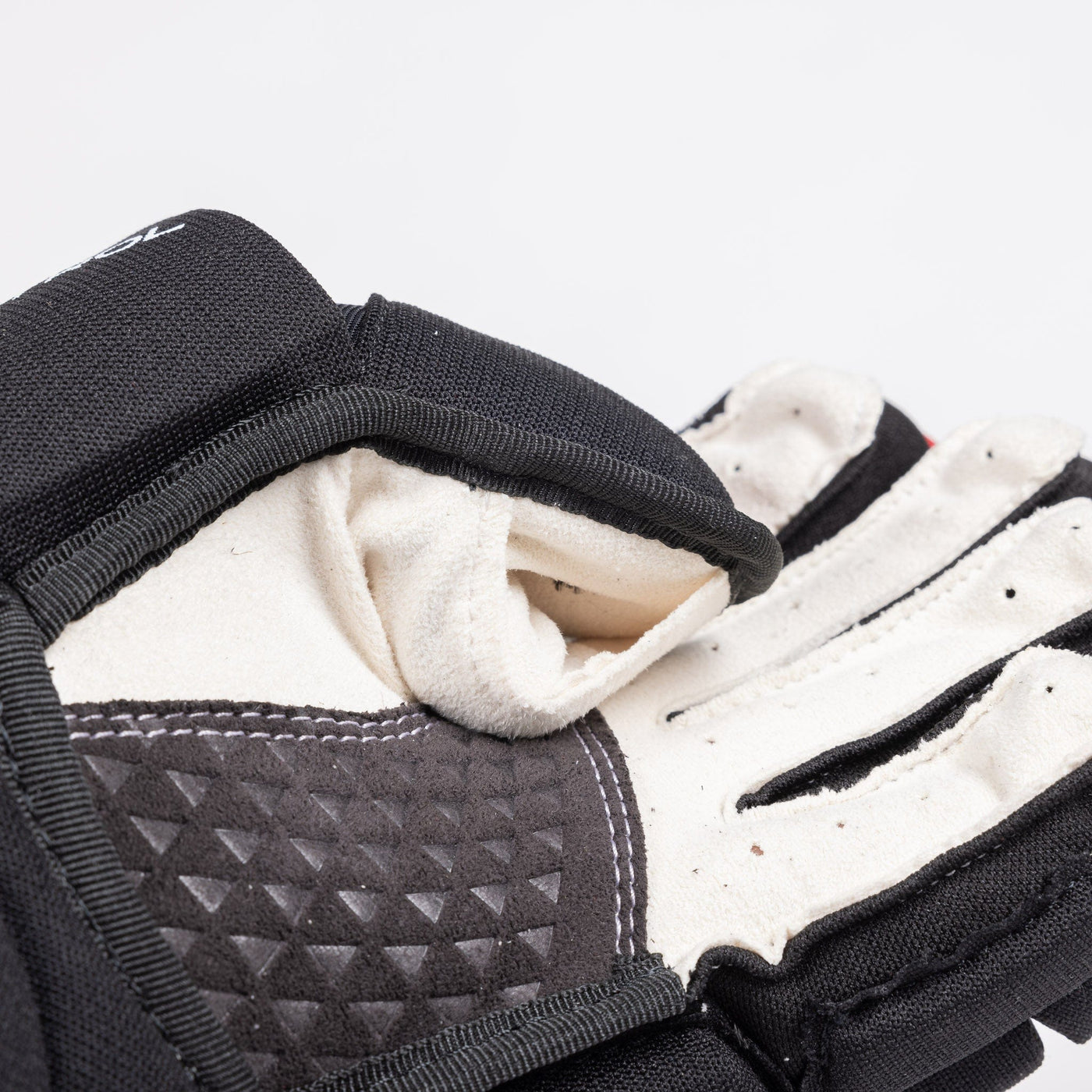 CCM Jetspeed Control Senior Hockey Gloves - The Hockey Shop Source For Sports