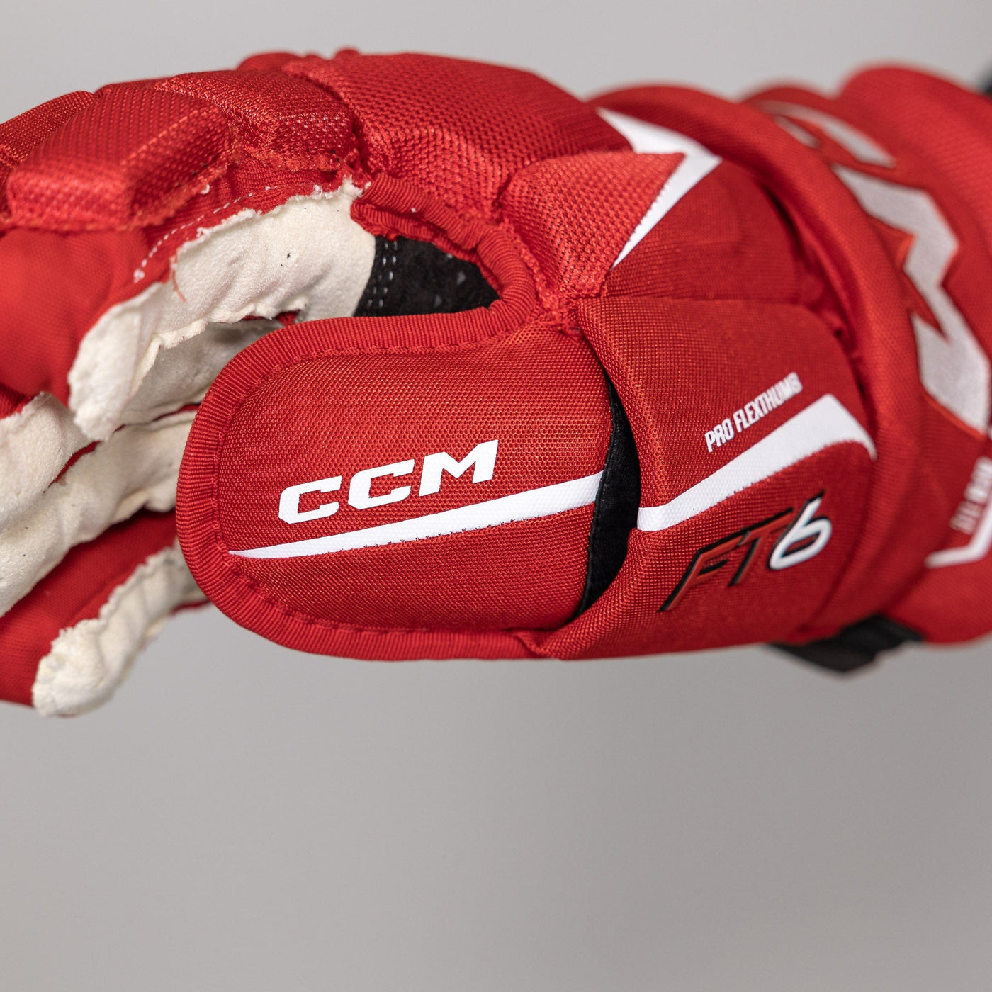 CCM Jetspeed FT6 Junior Hockey Gloves - The Hockey Shop Source For Sports