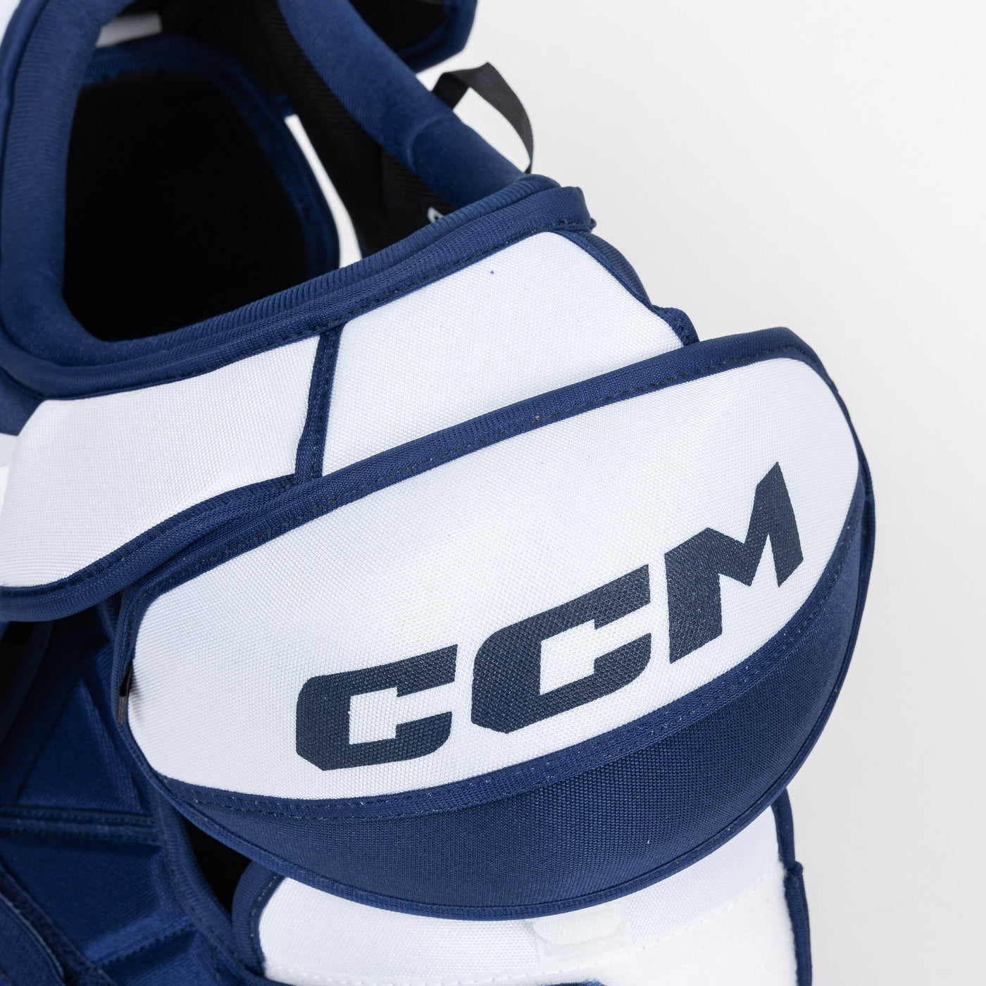 CCM Tacks Vector Plus Senior Hockey Shoulder Pads - 2024 - TheHockeyShop.com