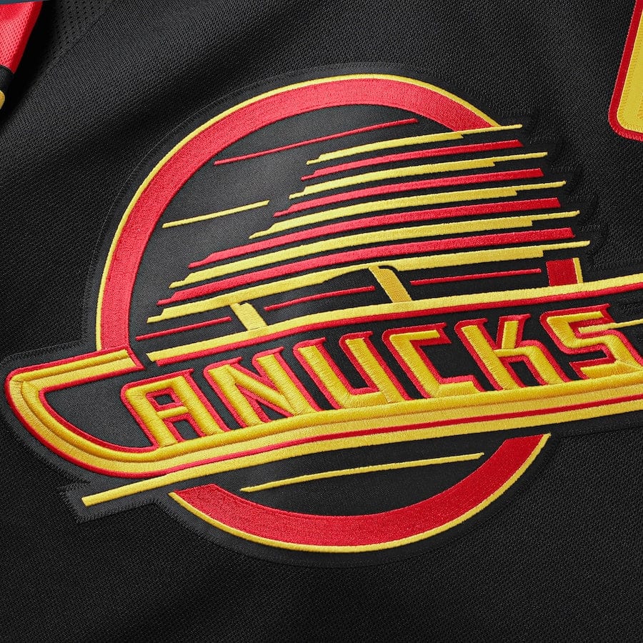 Fanatics Premium Senior Alternate Jersey - Vancouver Canucks Black Third Skate - TheHockeyShop.com