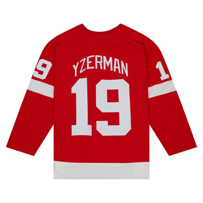 Mitchell & Ness Vintage Senior Jersey - Detroit Red Wings Steve Yzerman - The Hockey Shop Source For Sports