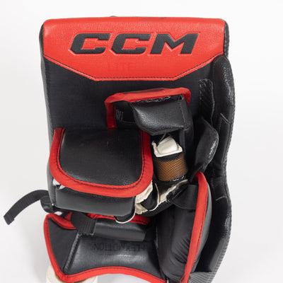 CCM Axis 2 Senior Goalie Glove Set - USED #2 Black / Red (590° Catcher) - TheHockeyShop.com