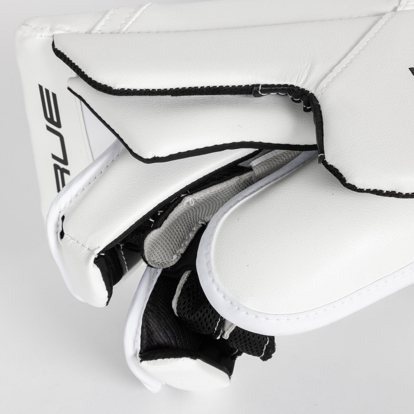 TRUE HZRDUS 9X4 Senior Goalie Blocker - TheHockeyShop.com