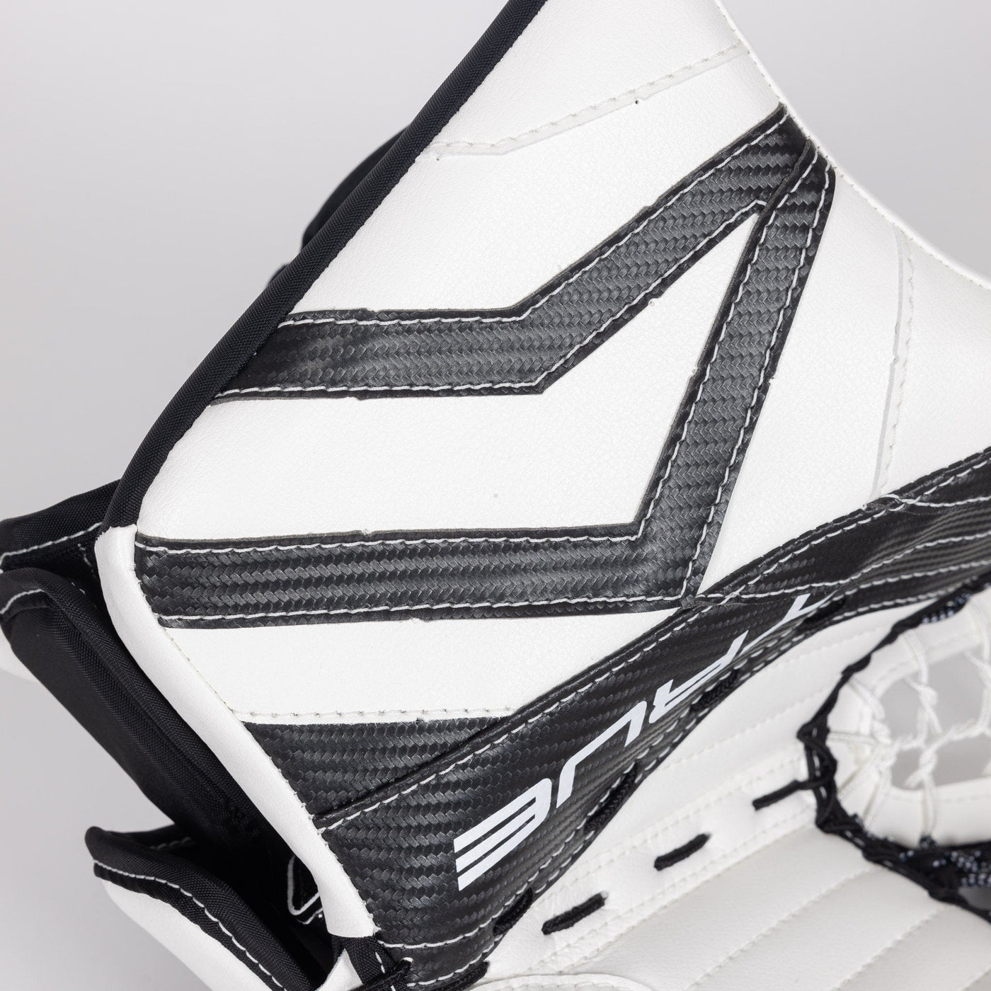 TRUE Catalyst PX5 Senior Goalie Catcher - Domestic 590 - TheHockeyShop.com