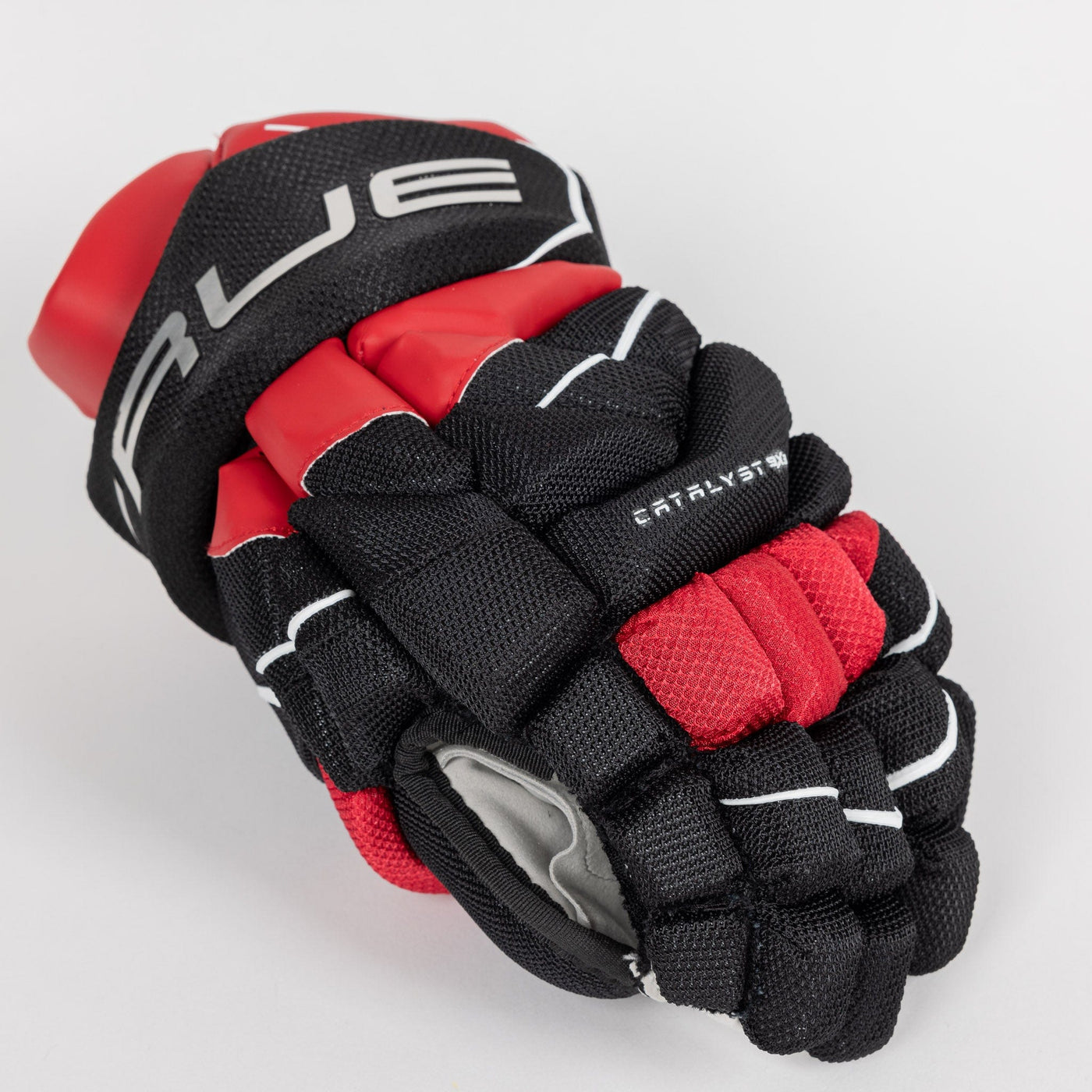 TRUE Catalyst 9X3 Junior Hockey Glove - The Hockey Shop Source For Sports