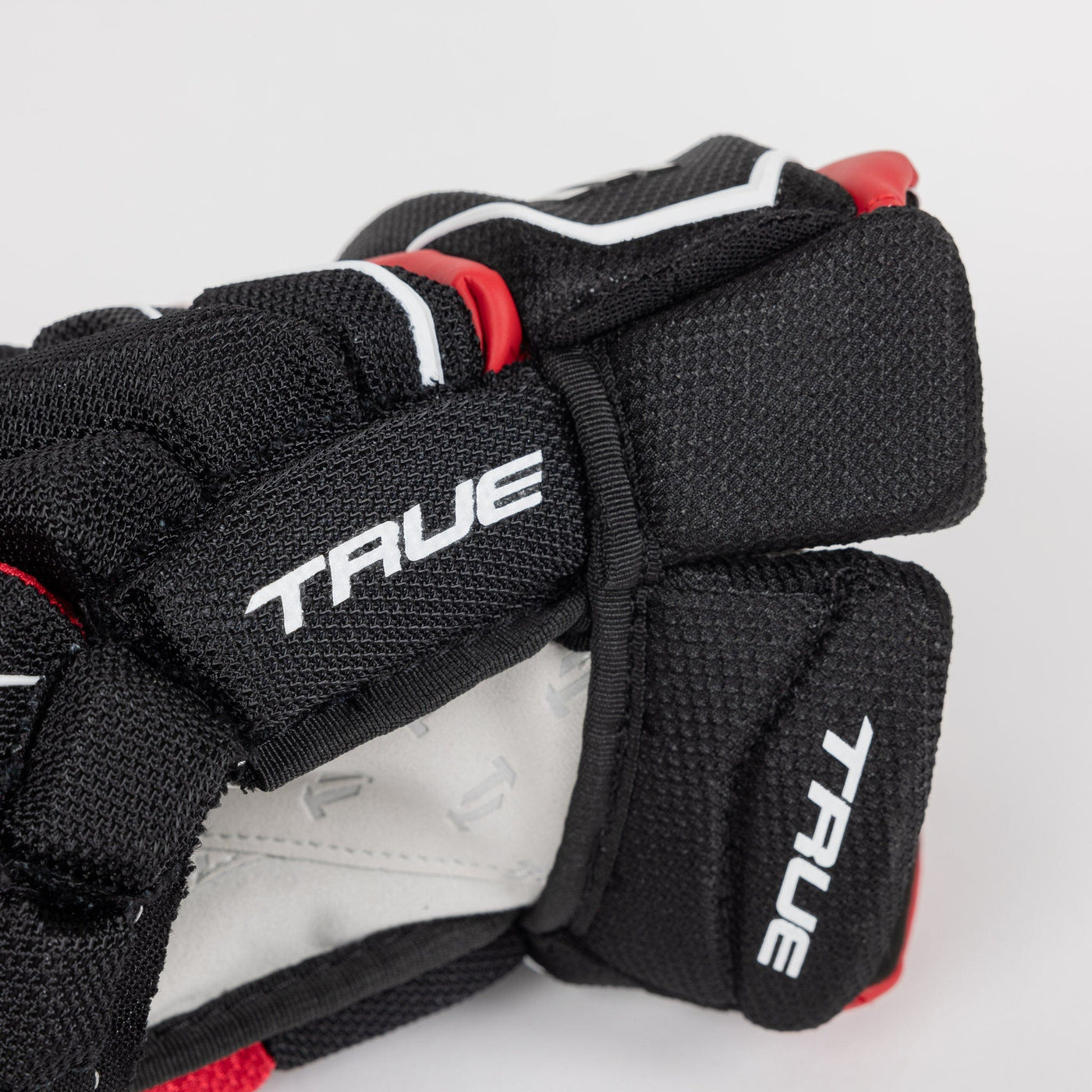 TRUE Catalyst 9X3 Junior Hockey Glove - The Hockey Shop Source For Sports