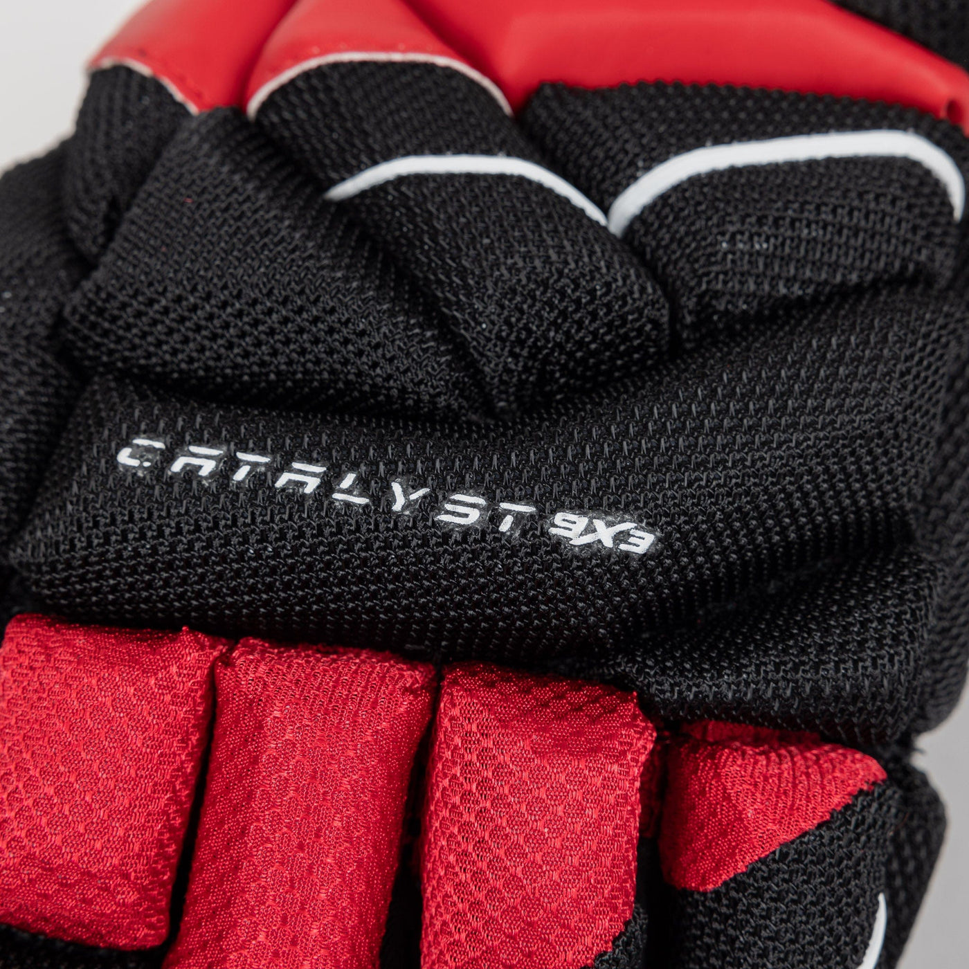 TRUE Catalyst 9X3 Junior Hockey Glove - The Hockey Shop Source For Sports