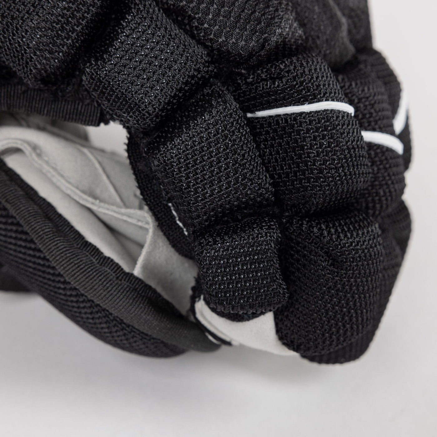 TRUE Catalyst 9X3 Senior Hockey Glove - The Hockey Shop Source For Sports