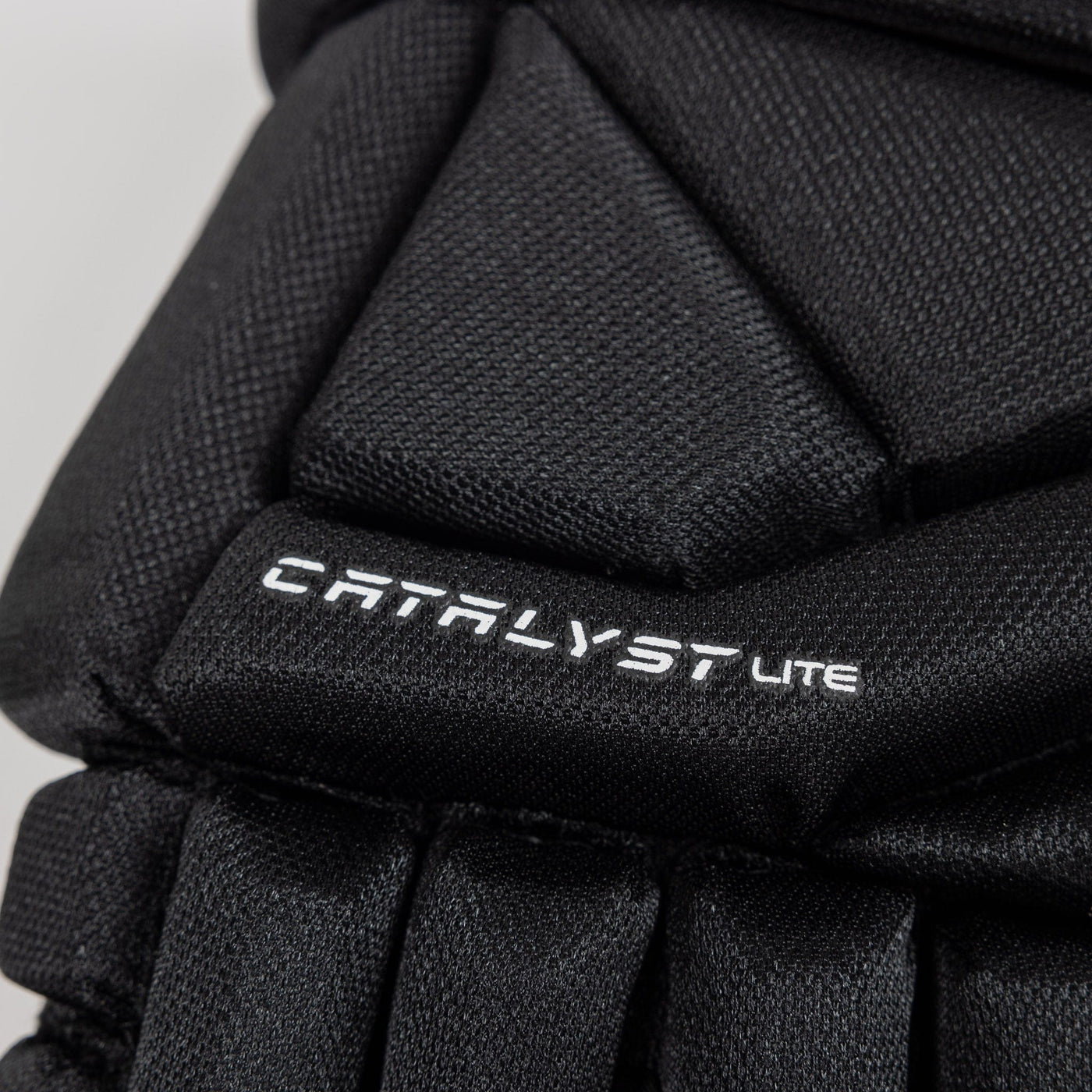 TRUE Catalyst Lite Senior Hockey Glove - The Hockey Shop Source For Sports