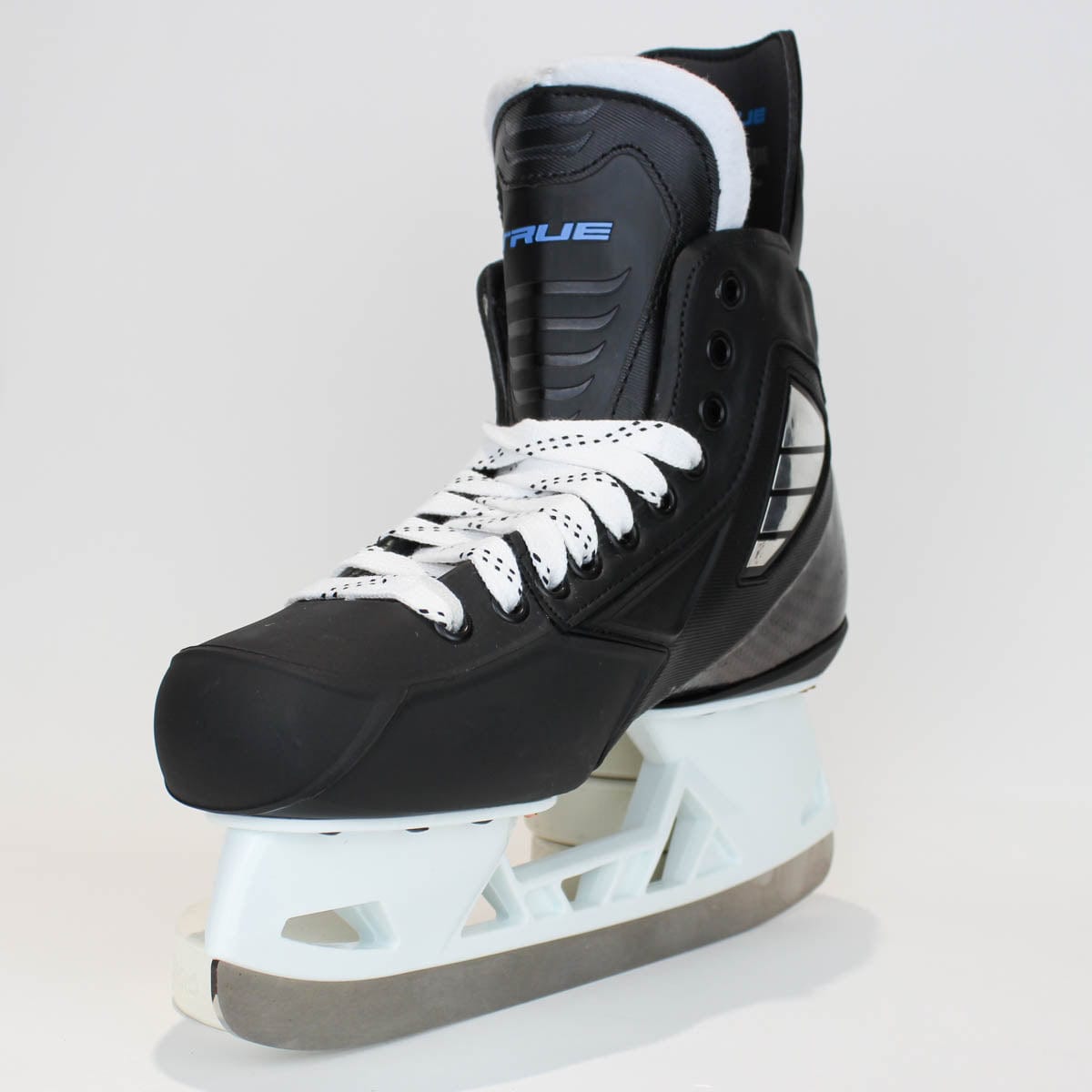 TRUE Player Senior Hockey Skates - Pro Stock - VH Holder - White Felt Tongue - Size 9