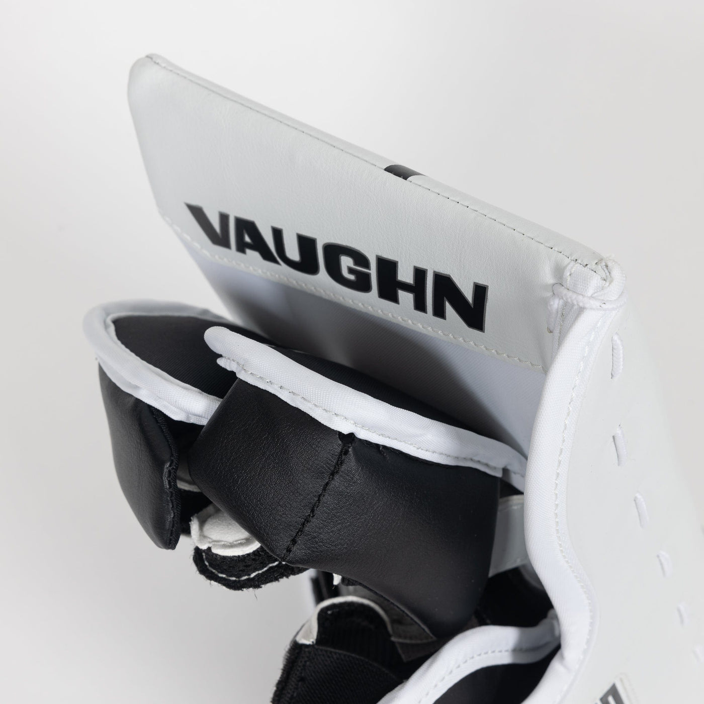 Vaughn Ventus SLR4 Youth Goalie Blocker - TheHockeyShop.com