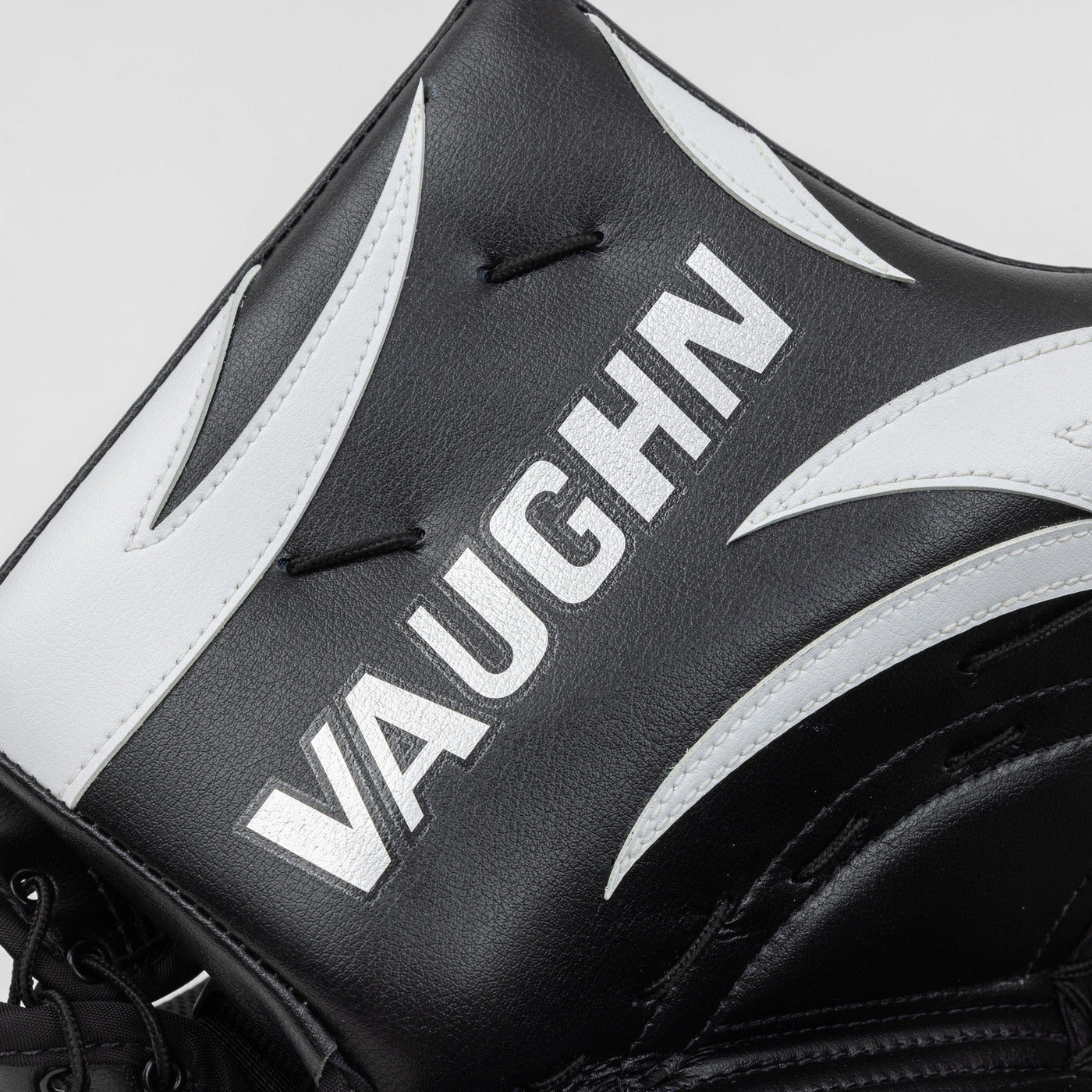 Vaughn Velocity V10 XP Pro Carbon Senior Goalie Catcher - 7500 Graphic - TheHockeyShop.com