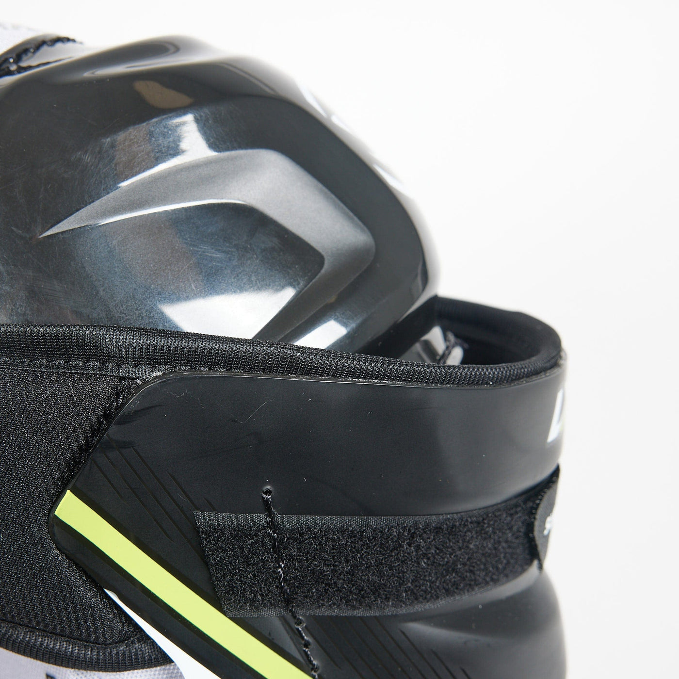 Warrior Alpha LX 30 Junior Hockey Shin Guards - The Hockey Shop Source For Sports