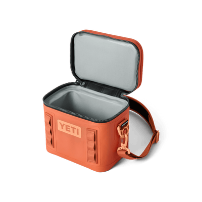 YETI Hopper Flip 8 Soft Cooler - TheHockeyShop.com