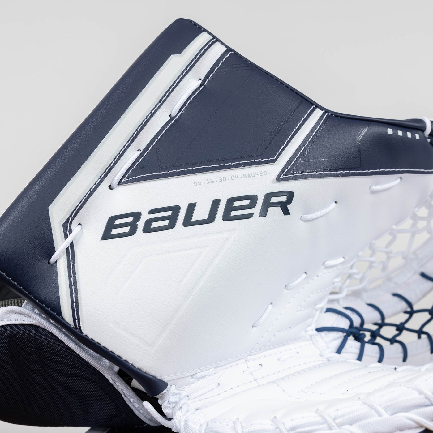 Bauer Supreme M5 Pro Senior Goalie Catch Glove (2022)