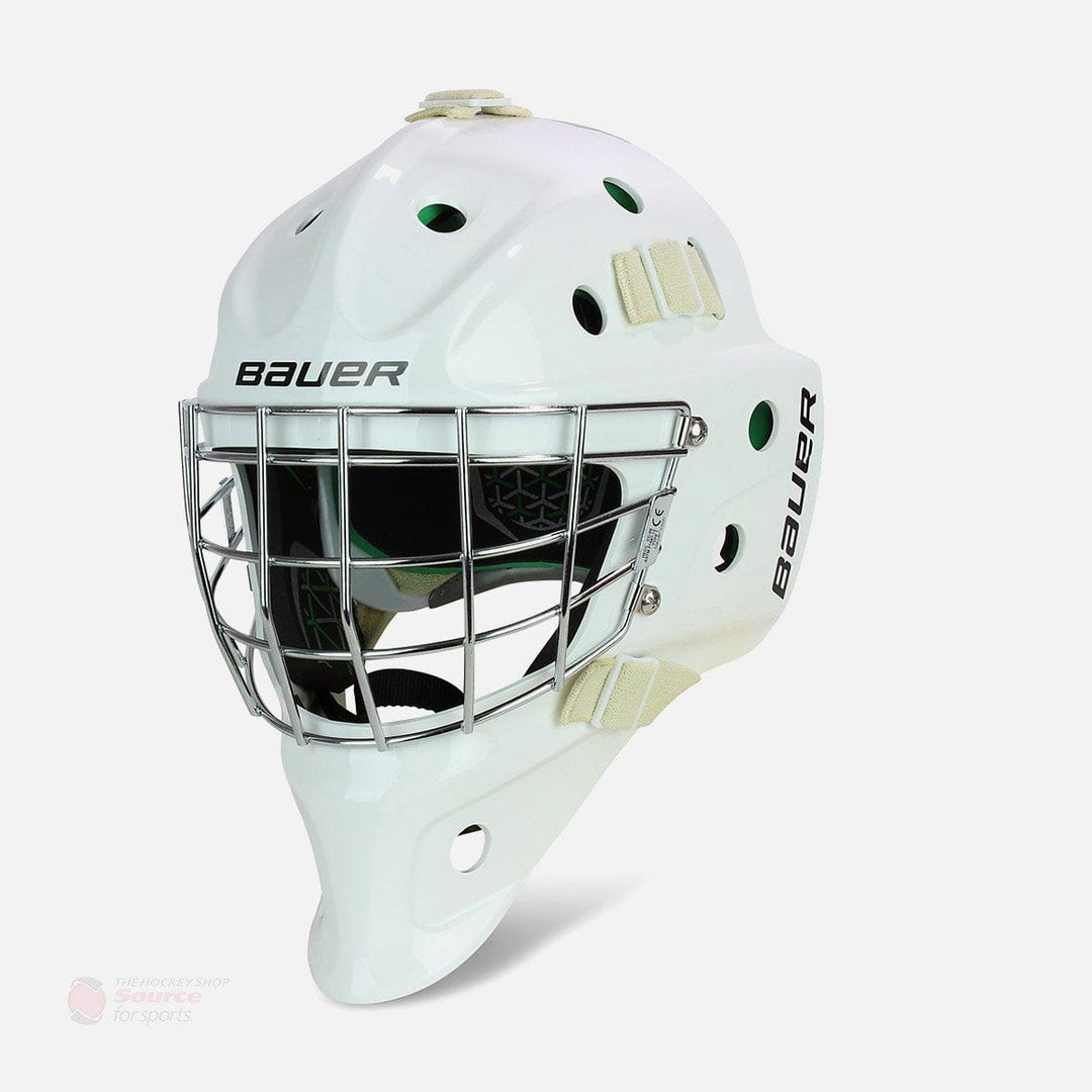 Bauer NME4 Hockey selling SR. Goalie Mask - New in Box !