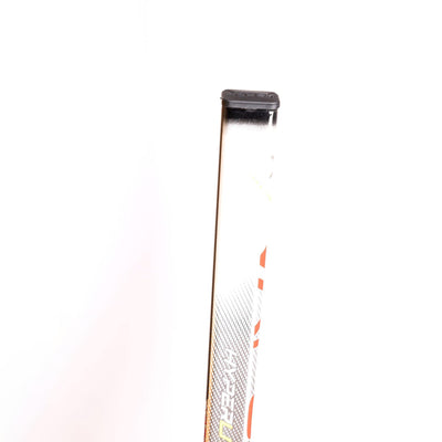 Bauer Vapor HyperLite Intermediate Hockey Stick