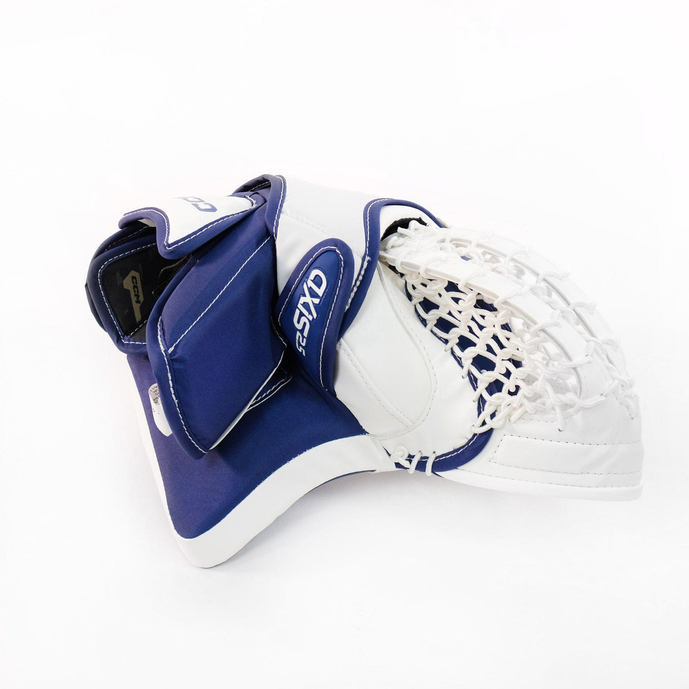 ccm-axis-2.5-junior-catcher