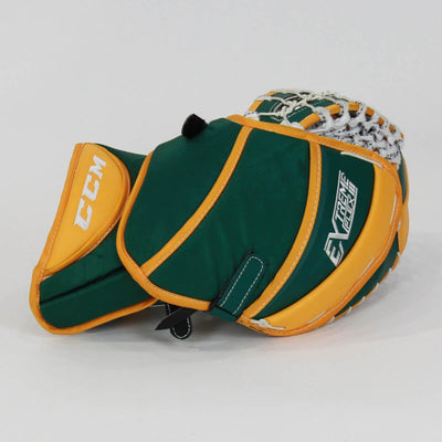 CCM Extreme Flex 3 Pro Senior Goalie Catcher - Demo