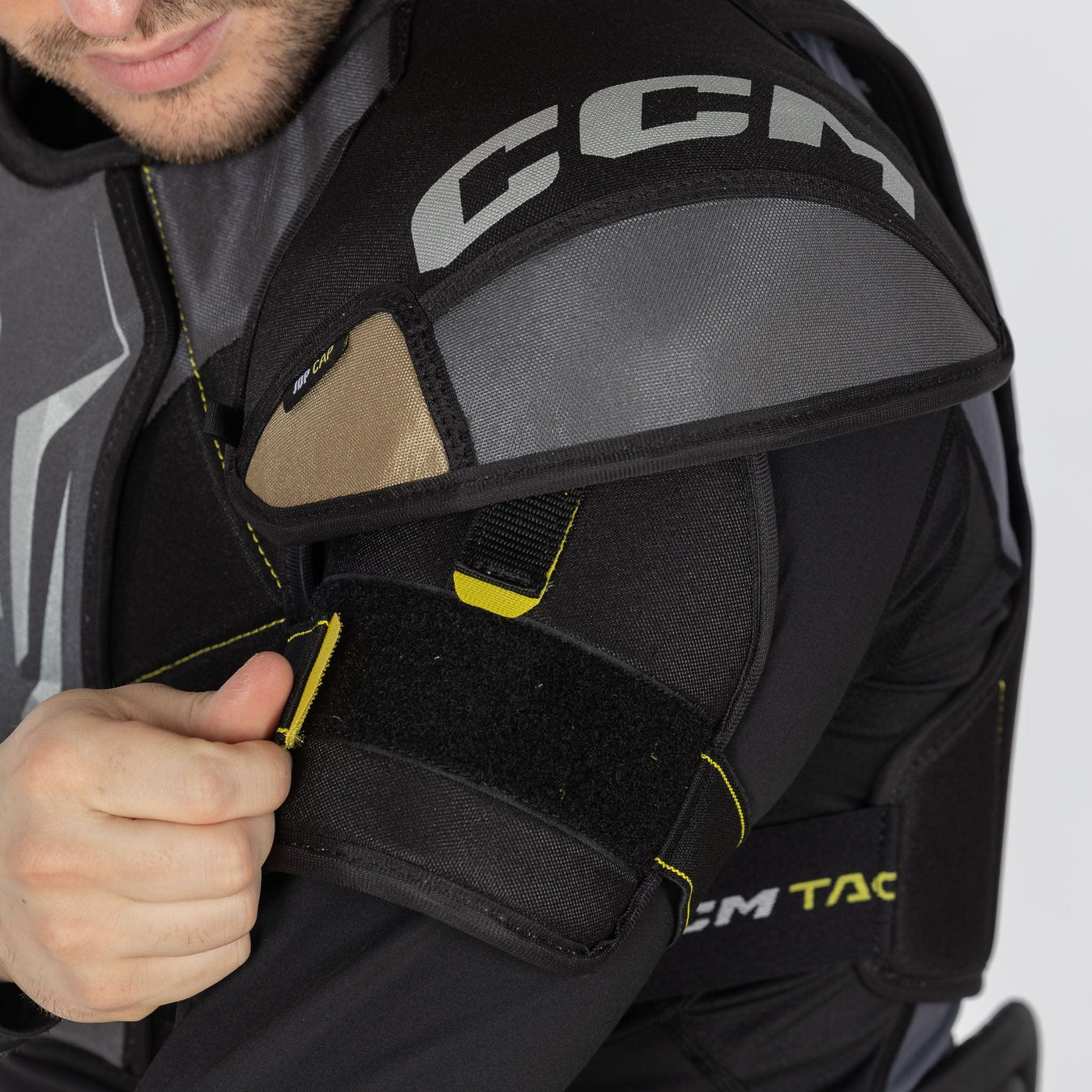 CCM Tacks Vector Junior Hockey Shoulder Pads - The Hockey Shop Source For Sports