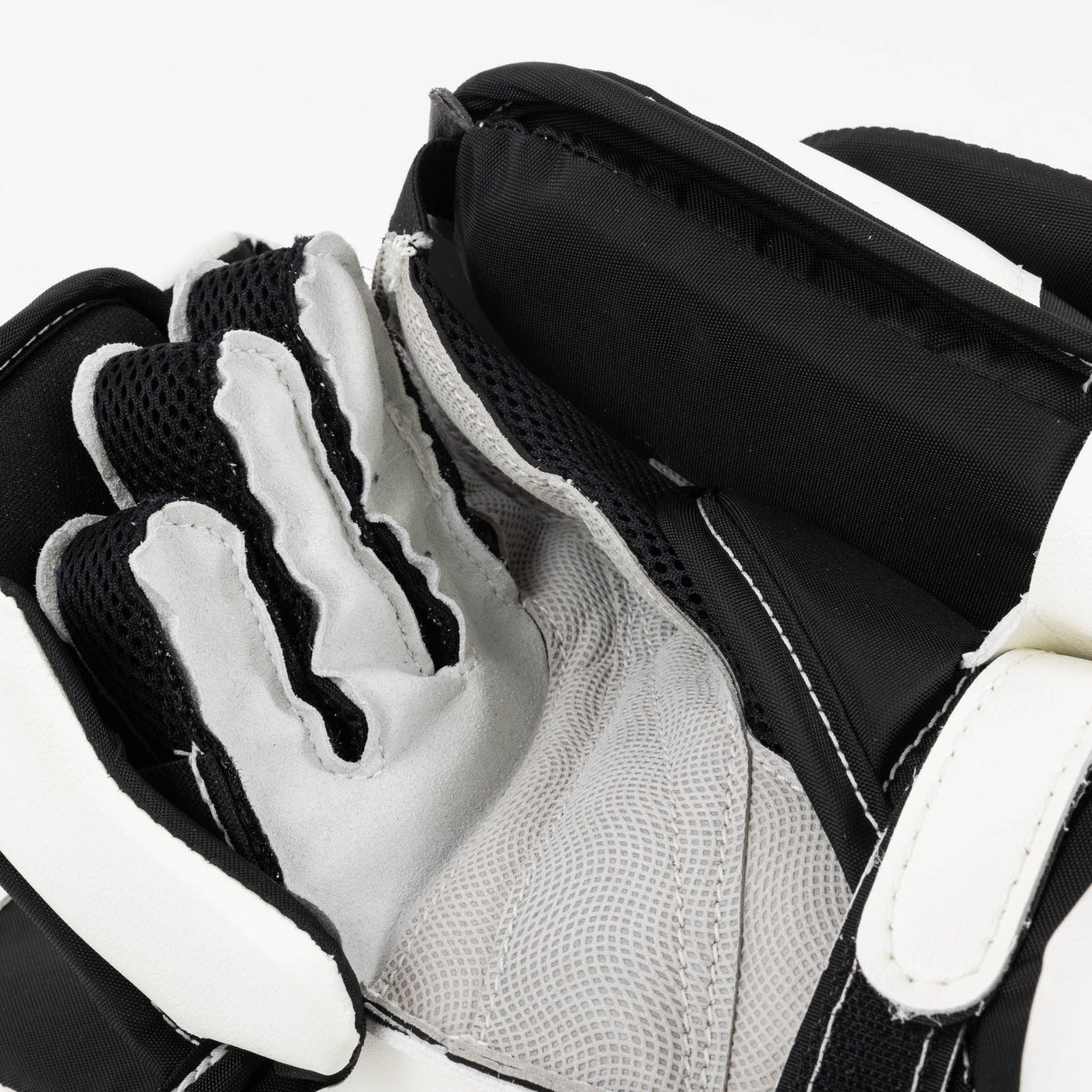 TRUE L87 Senior Goalie Blocker - Domestic - The Hockey Shop Source For Sports