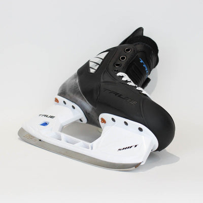 TRUE Player Junior Hockey Skates - Pro Stock - Shift Holder - Size 5