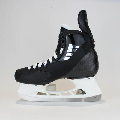 TRUE Player Senior Hockey Skates - Pro Stock - Edge Holder - Beige Liner - Size 9