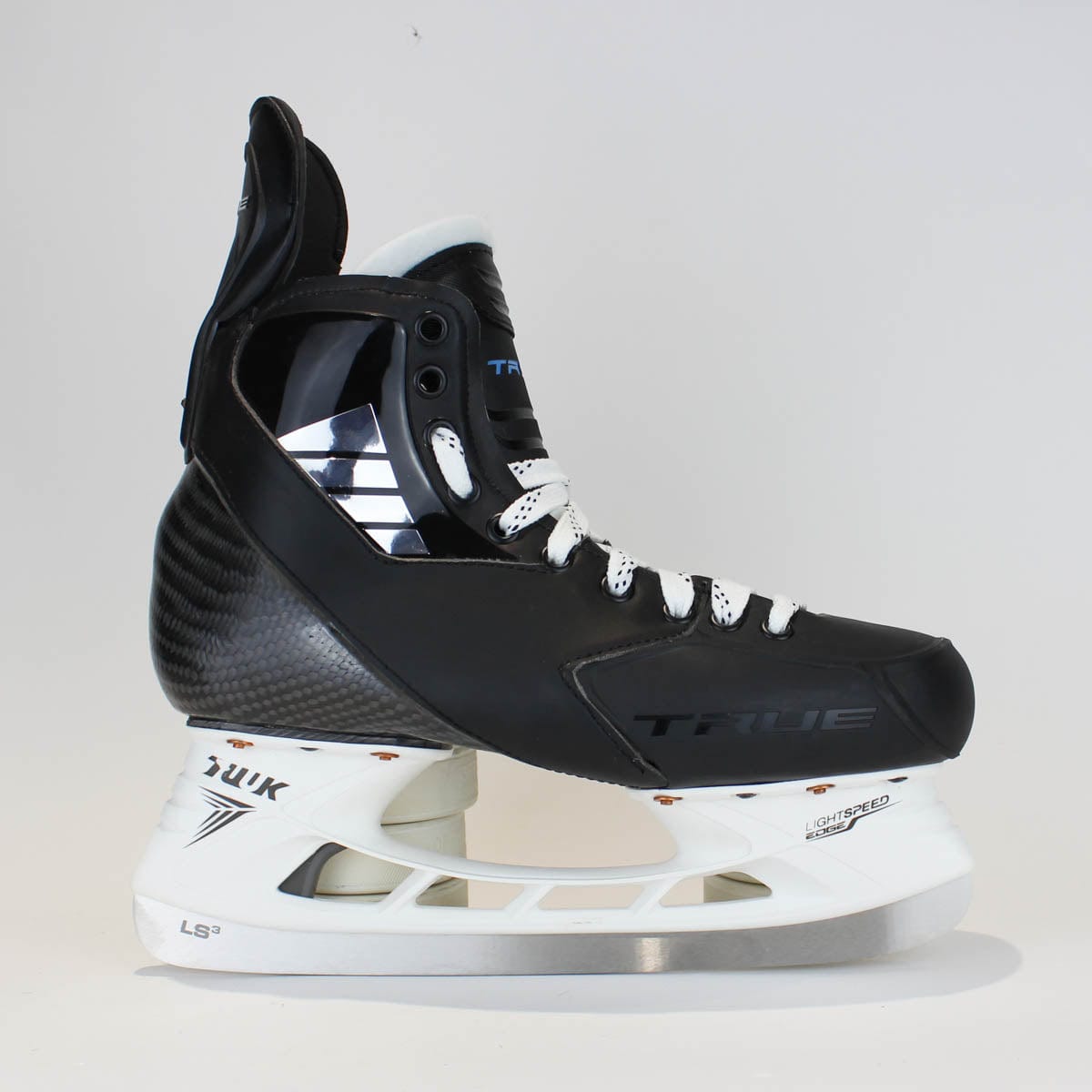 TRUE Player Senior Hockey Skates - Pro Stock - Edge Holder - Beige Liner - Size 9