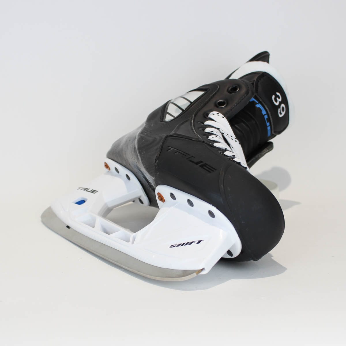 TRUE Player Senior Hockey Skates - Pro Stock - Shift Holder - "39" - Size 6