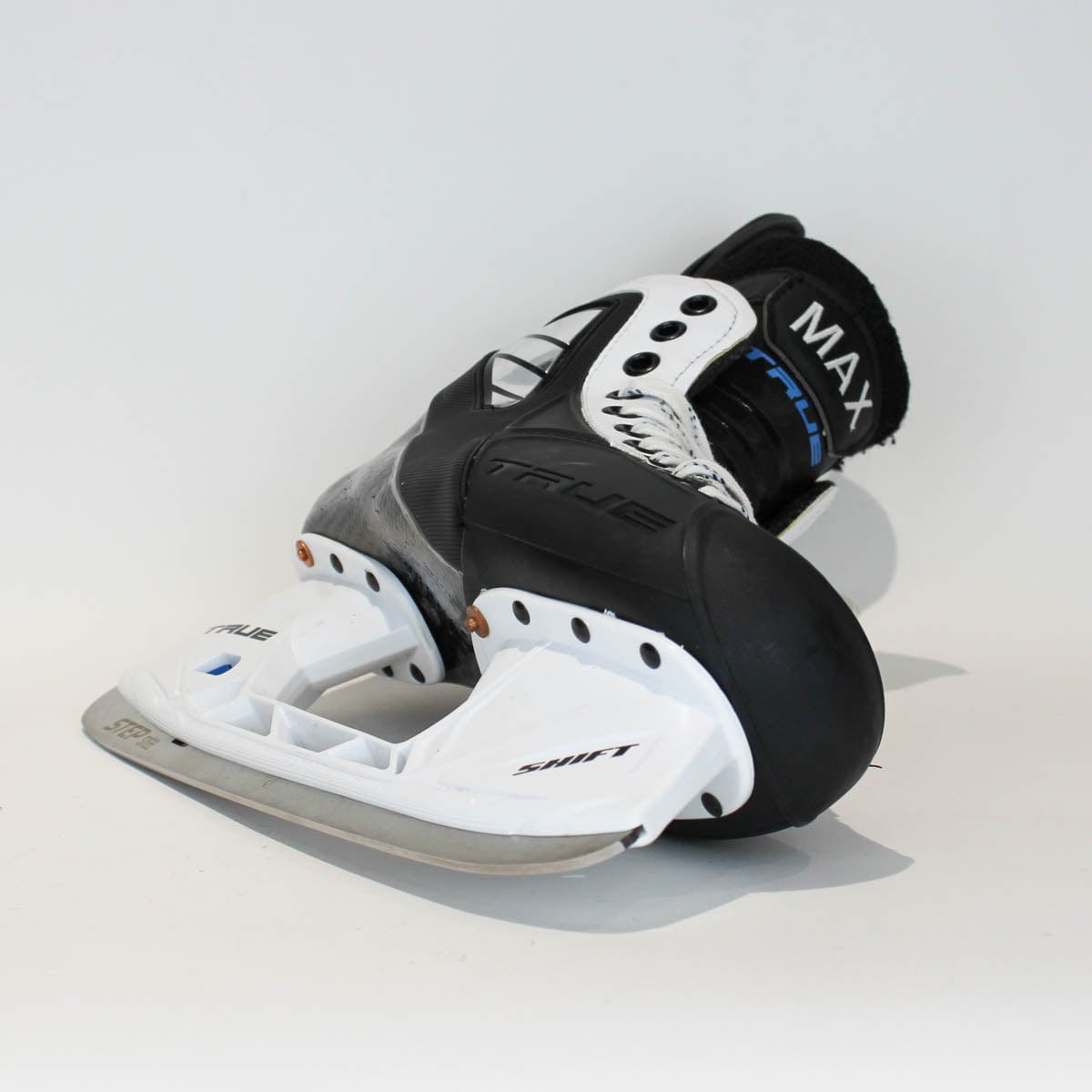 TRUE Player Senior Hockey Skates - Pro Stock - Shift Holder - White Side - "MAX/BAX" - Size 8