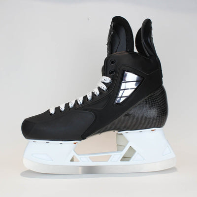 TRUE Player Senior Hockey Skates - Pro Stock - VH Holder - "28" - Size 11