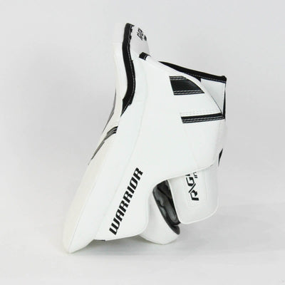 Warrior Ritual G4 Intermediate Goalie Blocker - Demo B