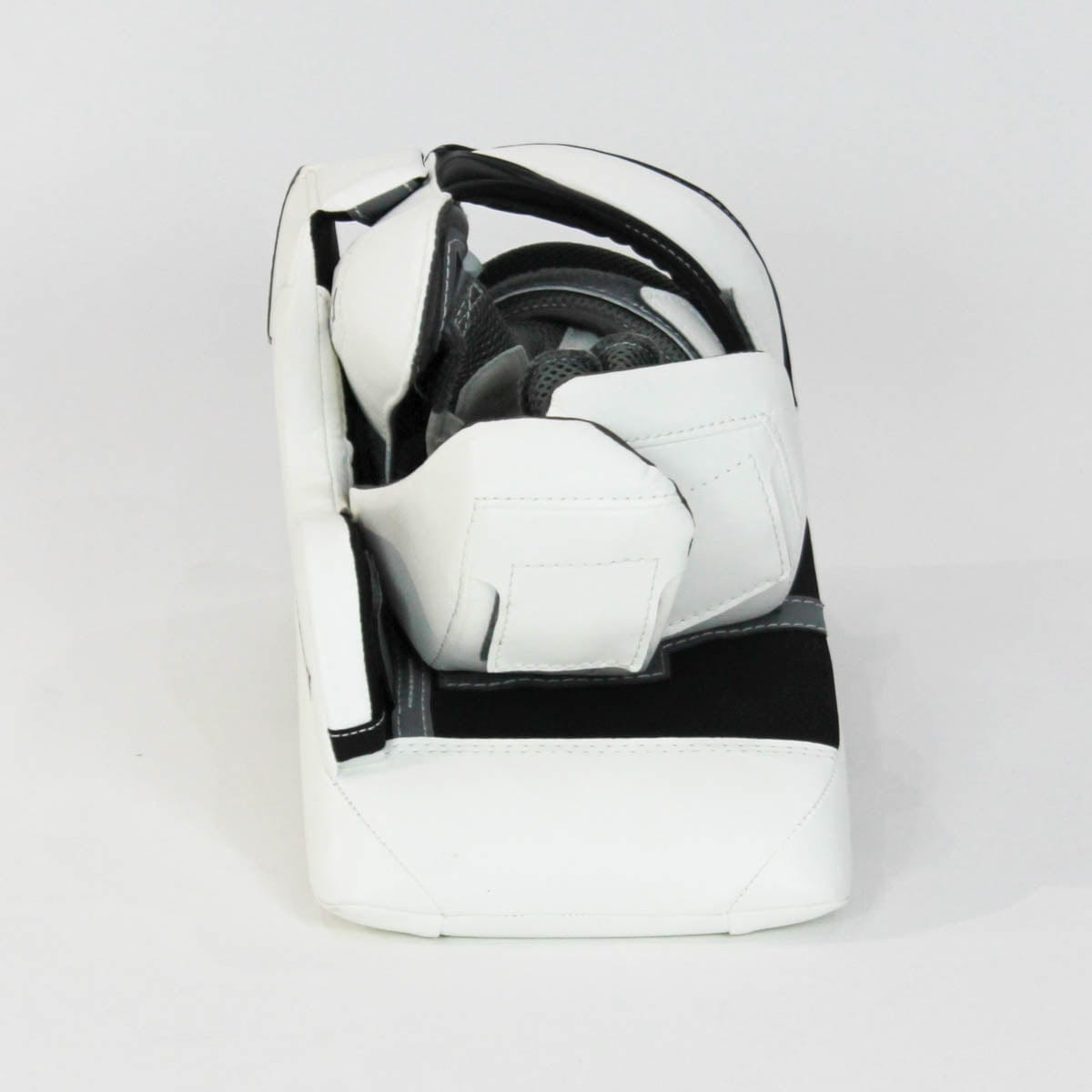 Warrior Ritual G4 Intermediate Goalie Blocker - Demo B