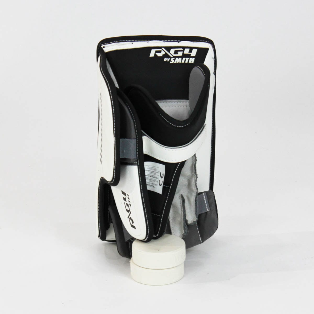 Warrior Ritual G4 Youth Goalie Blocker - Demo